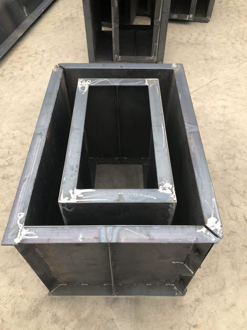 太原混凝土檢查井模具設(shè)計(jì)圖 華慶模具高清圖片 高清大圖