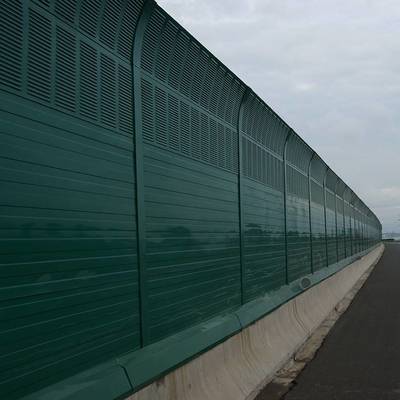 靶場(chǎng)隔音圍墻/高速公路聲屏障/工地隔音圍擋/河北森岸